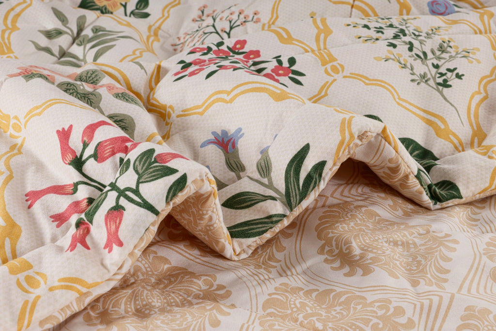 Designer Floral Soft & Fluffy Reversible Ac Room Printed Double Bed Comforters |by Home Collective