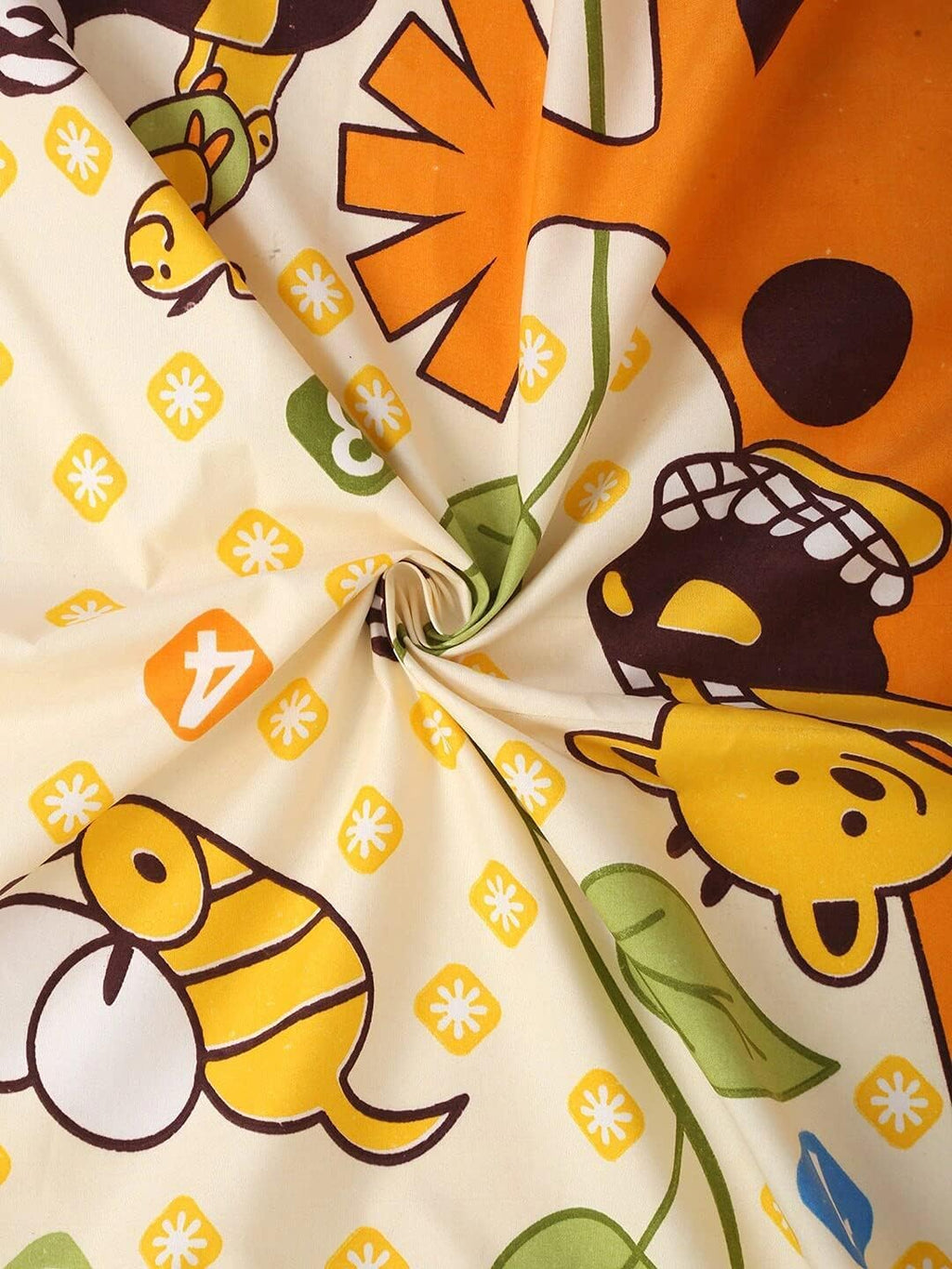 Kids cartoon Animal Printed 210 TC Cotton Queen size Bedsheet with 2 Pillow covers |by Home Collective