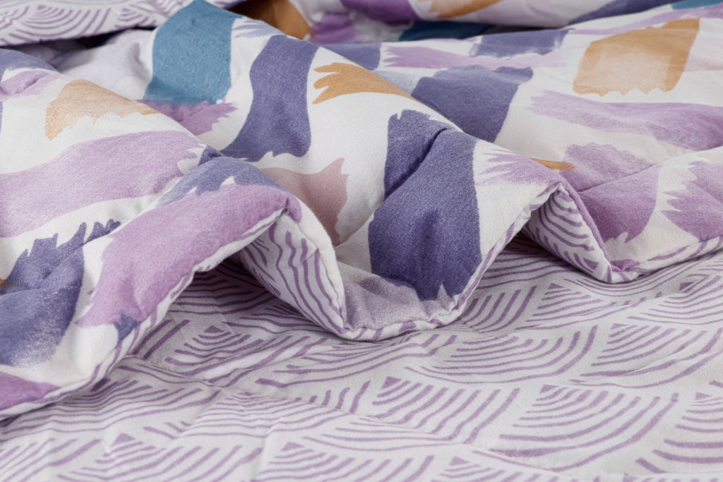 Purple Brush stroke Reversible Printed Soft & Lightweight Double bed Ac Comforters